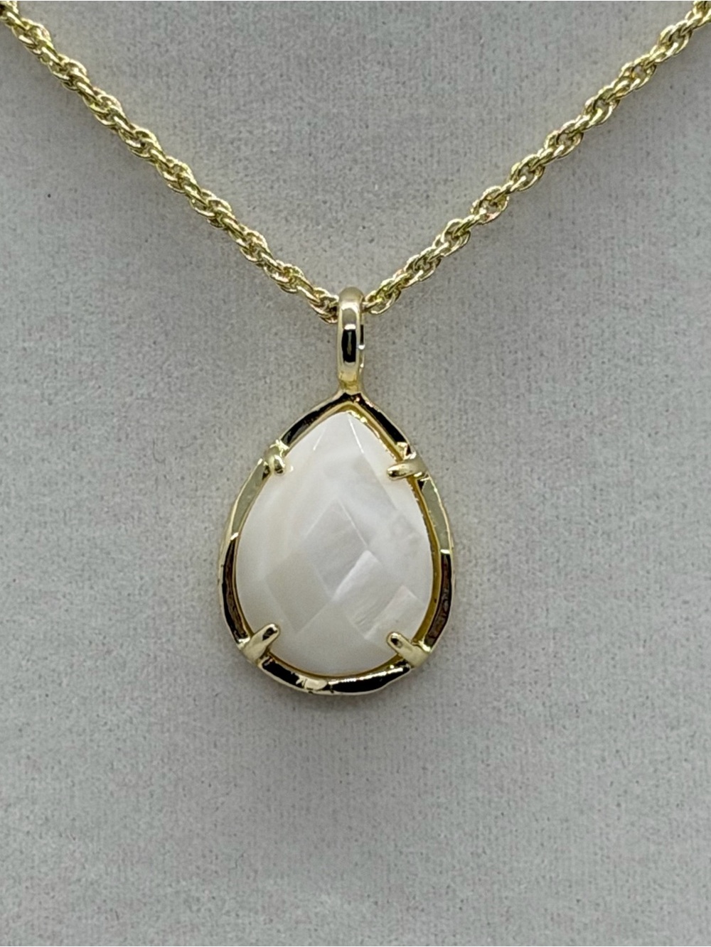 Kendra Scott White Quartz Kiri